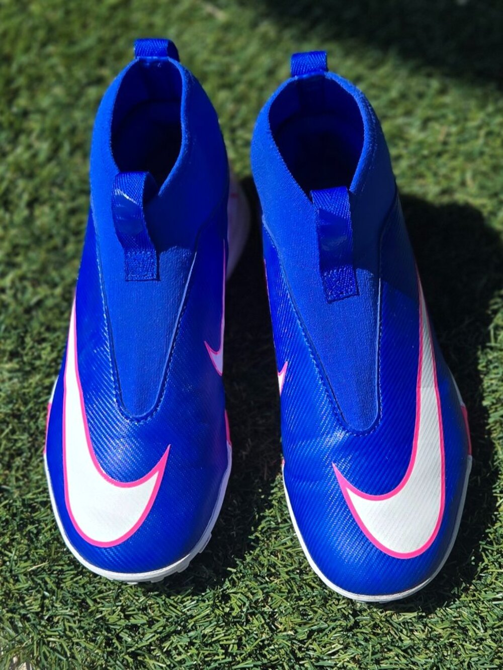 Nike Laceless Turf Soccer Shoes Blue White Pink Athletic Cleats Size - 3.5